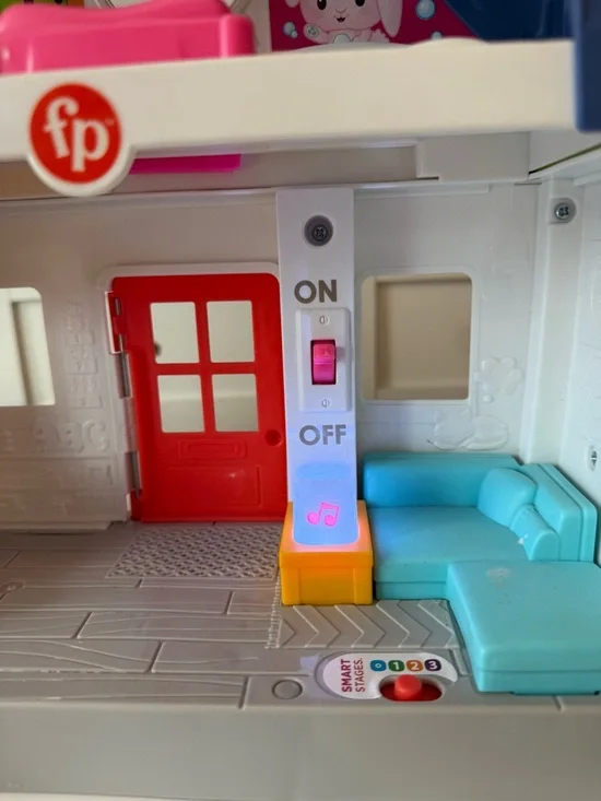 Fisher-Price Little People Friends Together Play House Lights & Sounds Learning - Picture 3 of 16